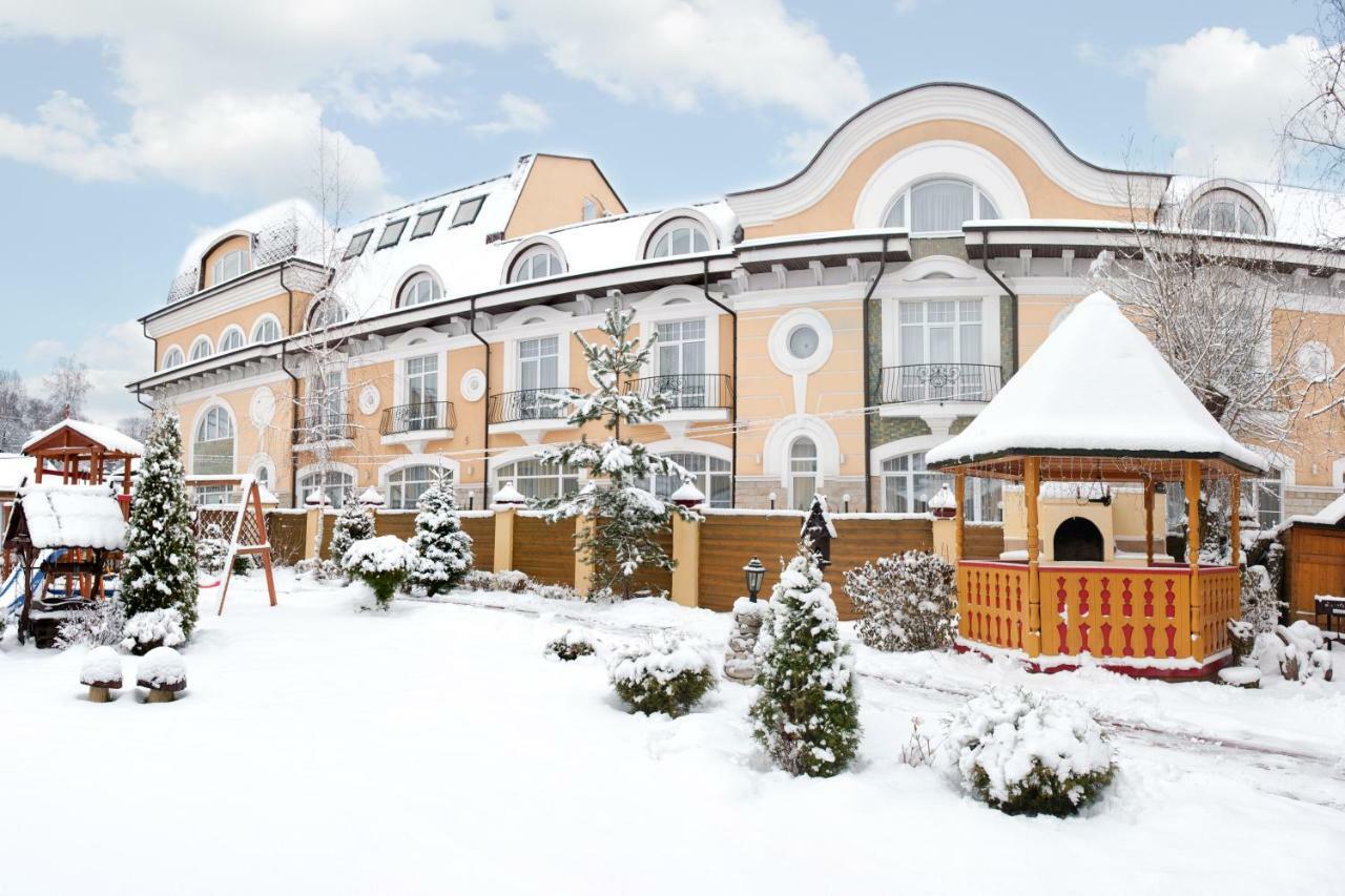 Gosudarev'S House Hotel Complex Imperial Village เซียร์กีเยฟ โปซาด ภายนอก รูปภาพ